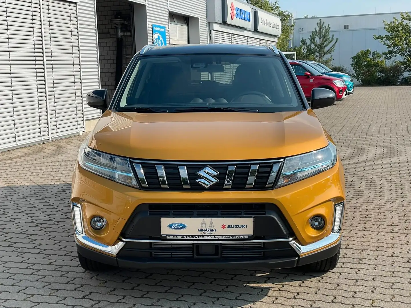 Suzuki Vitara 1.5 Hybrid Comfort 4x2 *Kamera*ACC*PDC* Sarı - 2