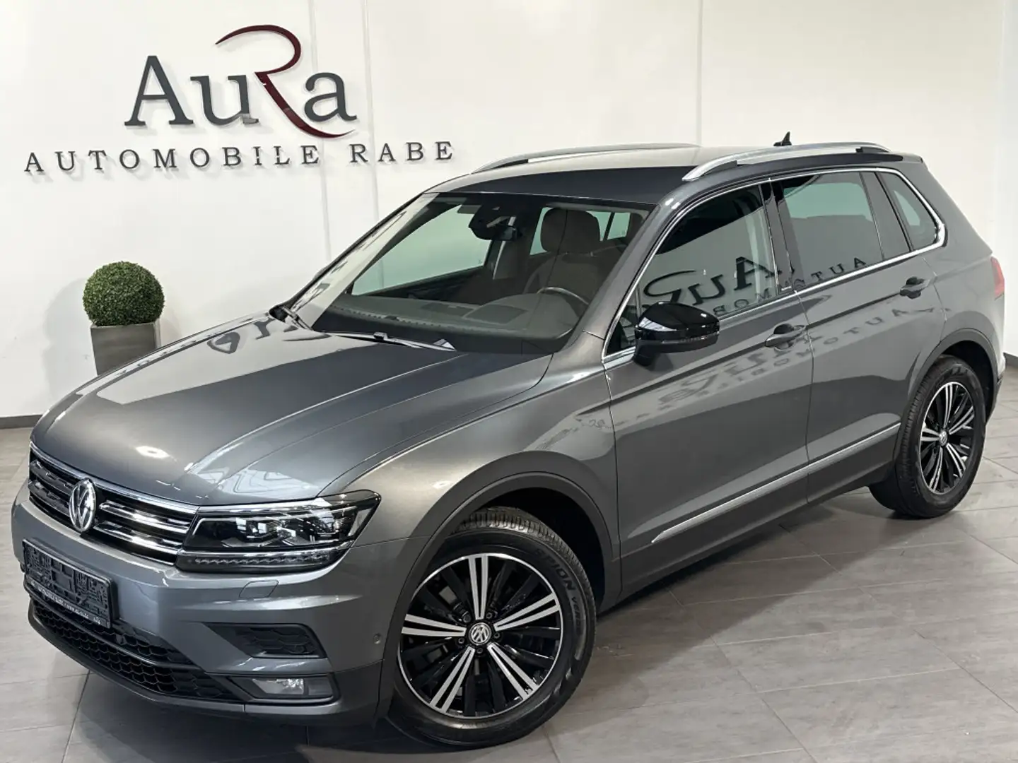 Volkswagen Tiguan 2.0 TDI DSG IQ.DRIVE NAV+LED+AHK+HUD+KAM Grau - 2