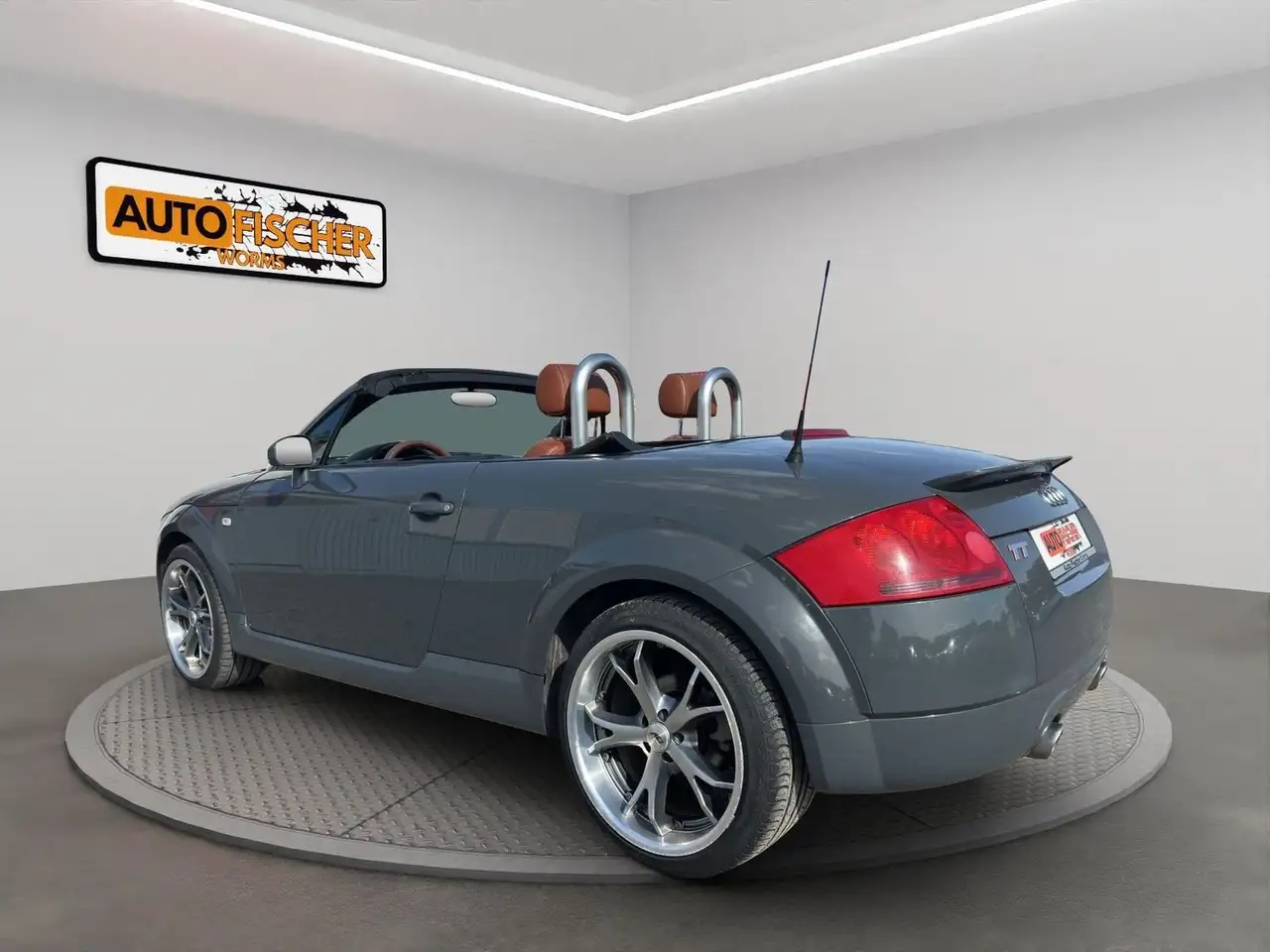 Audi TT 1.8 T Roadster quattro, foto 5