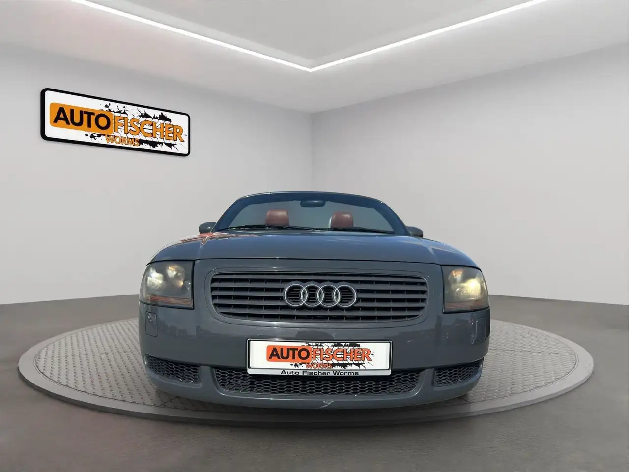 Audi TT 1.8 T Roadster quattro, foto 2