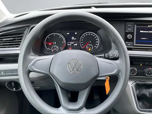 Volkswagen T6.1 Transporter Kombi TDI 4MOTION Ansicht 13