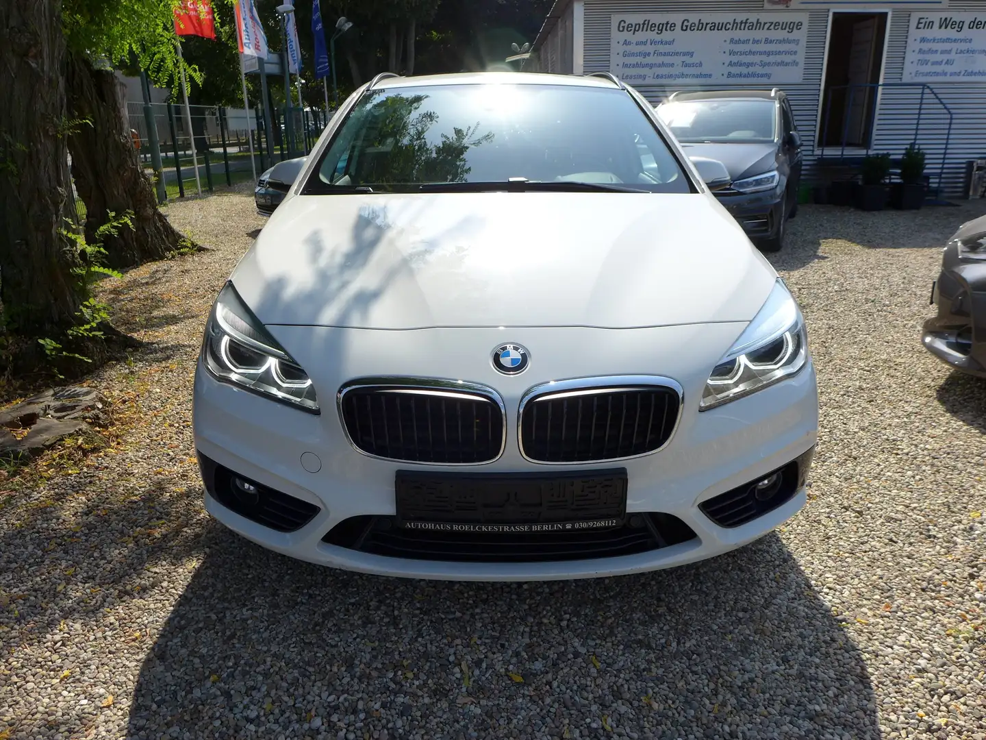 BMW 220 220d xDrive Active Tourer Aut. Sport Line Weiß - 2