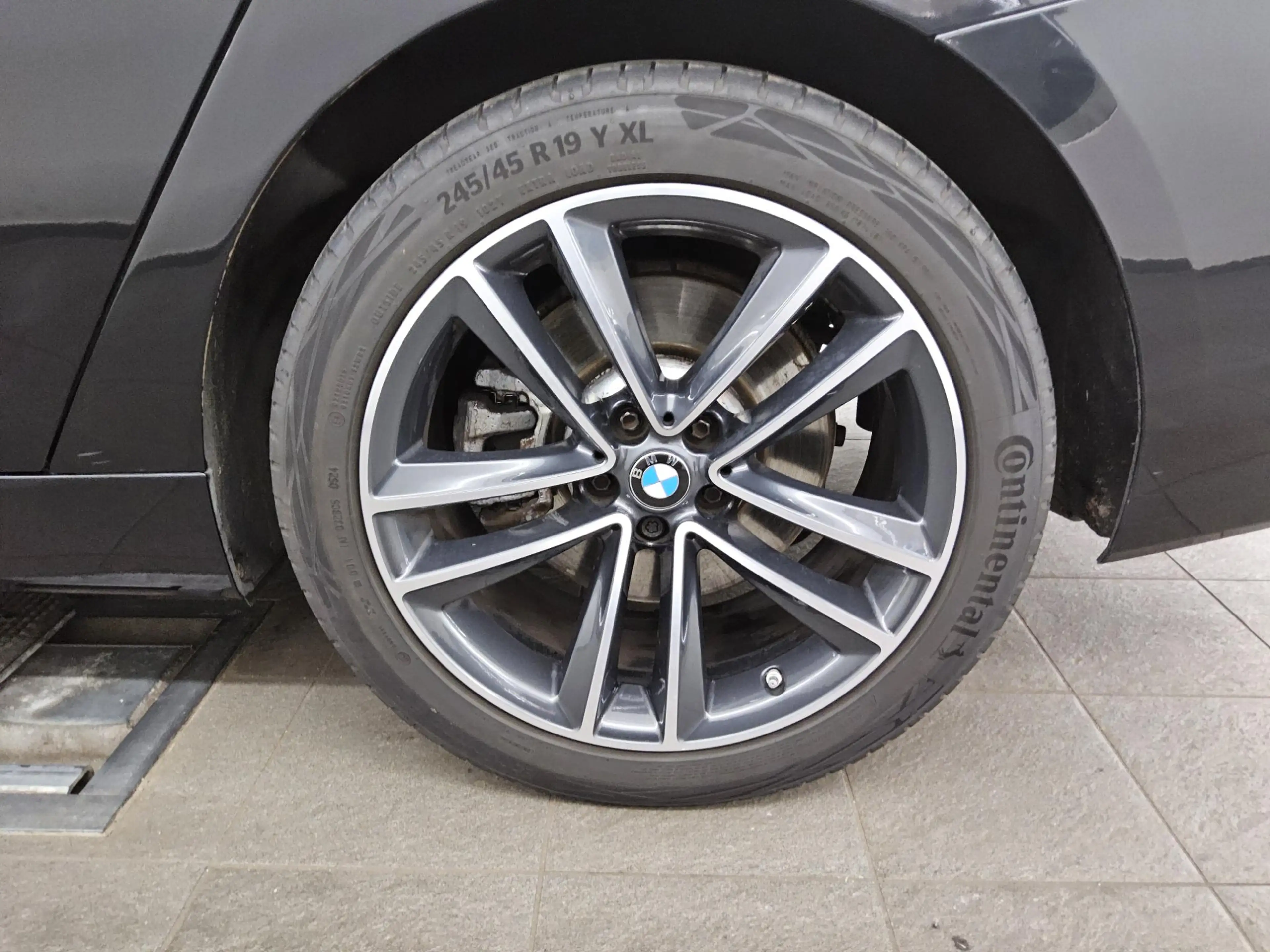 BMW 630 Gran Turismo xDr Navi LED LC-Pro HuD 4xShz — photo 11