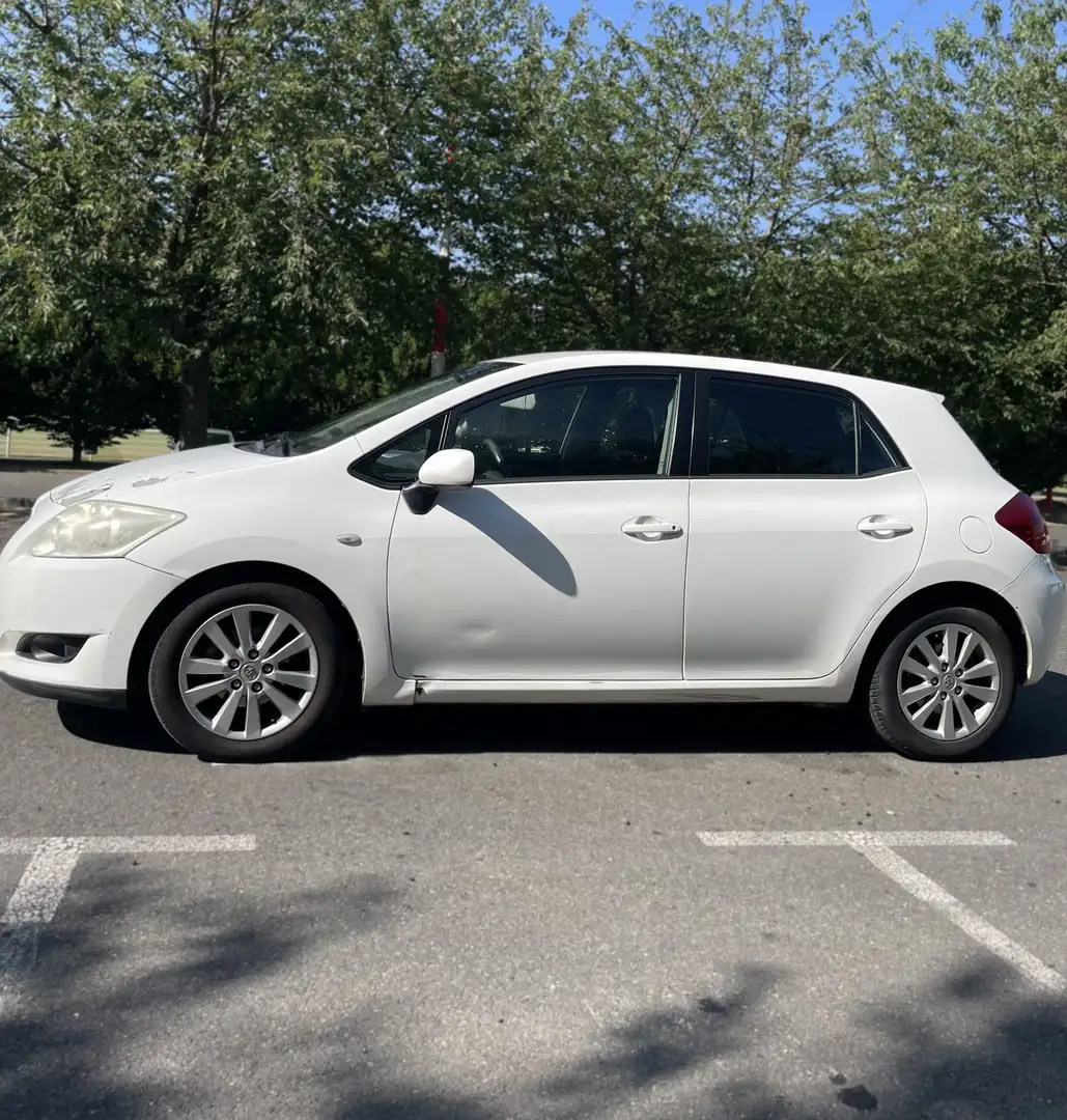 Toyota Auris 1.4 D4D 90ch – 2008 - 2