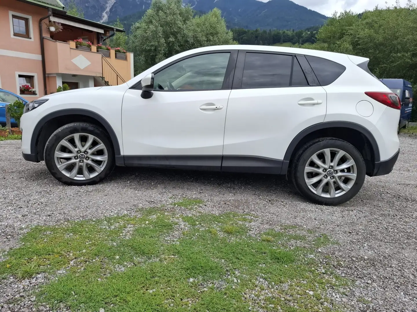 Mazda CX-5 SKYACTIV-D 175 Drive AWD Sports-Line - 2
