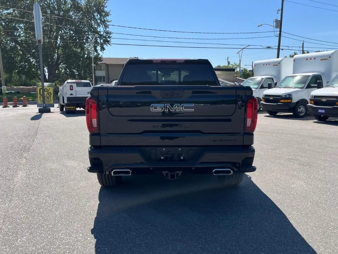 GMC Sierra 1500 снимка GMC Sierra 1500