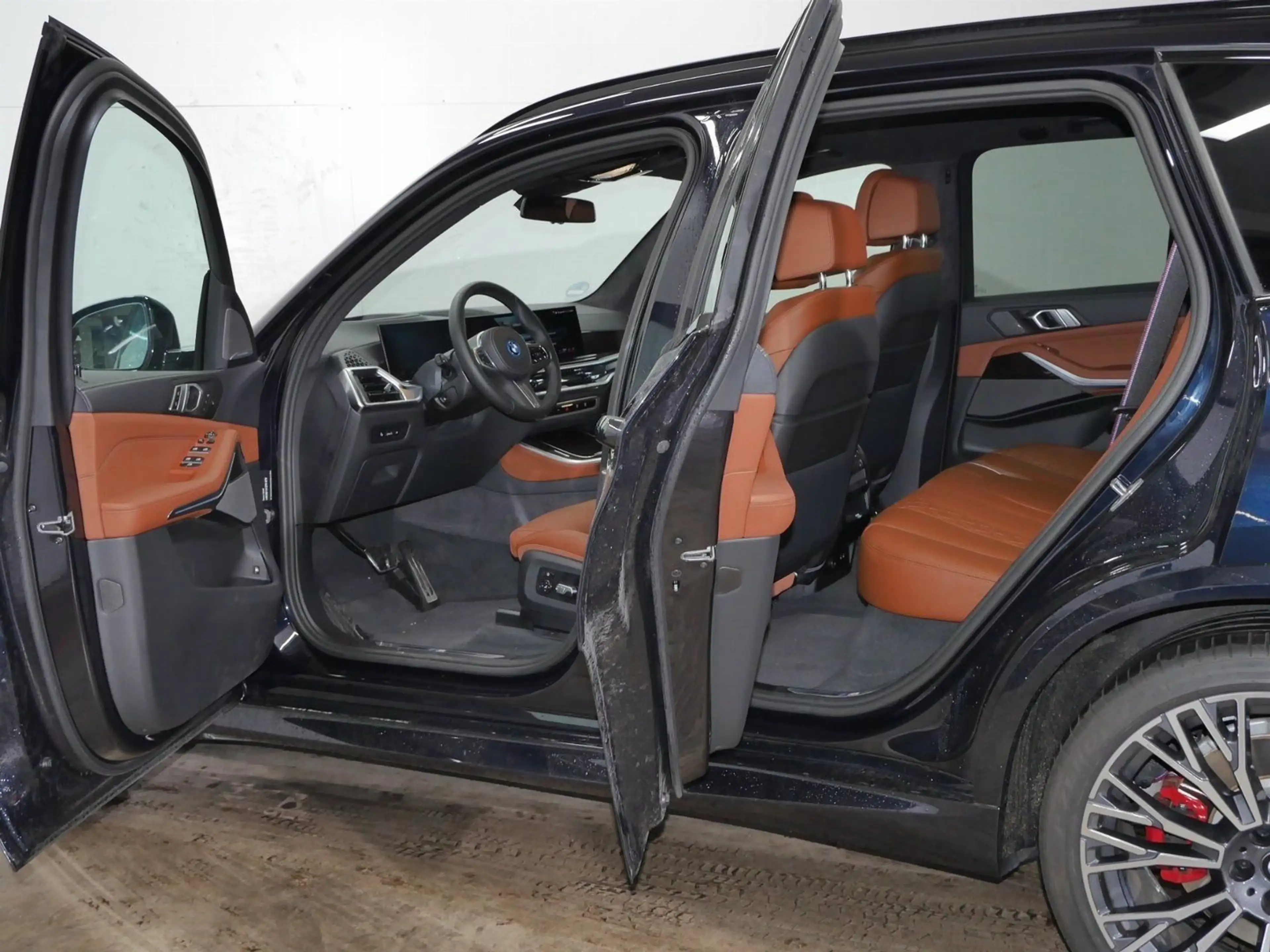 BMW X5 xDrive50e M SportPro 22“ Leder-Merino ACC Aktivlen — photo 8