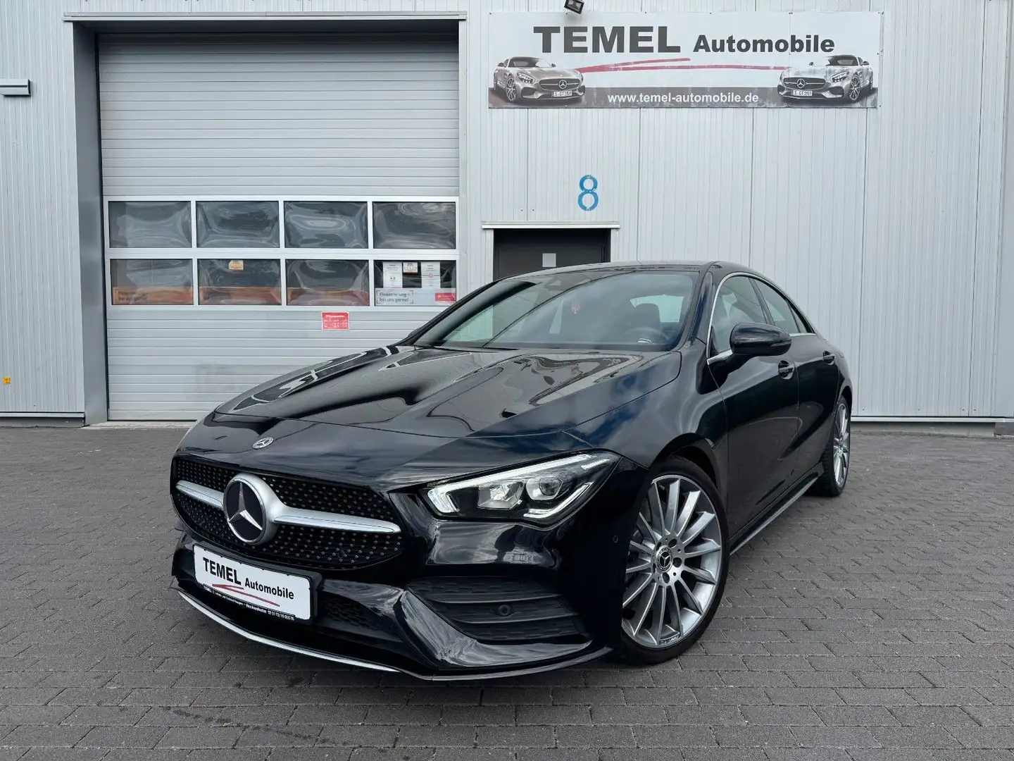 Mercedes-Benz CLA 220 AMG LED MBUX AMBIENTELICHT PTS SHZG Schwarz - 1