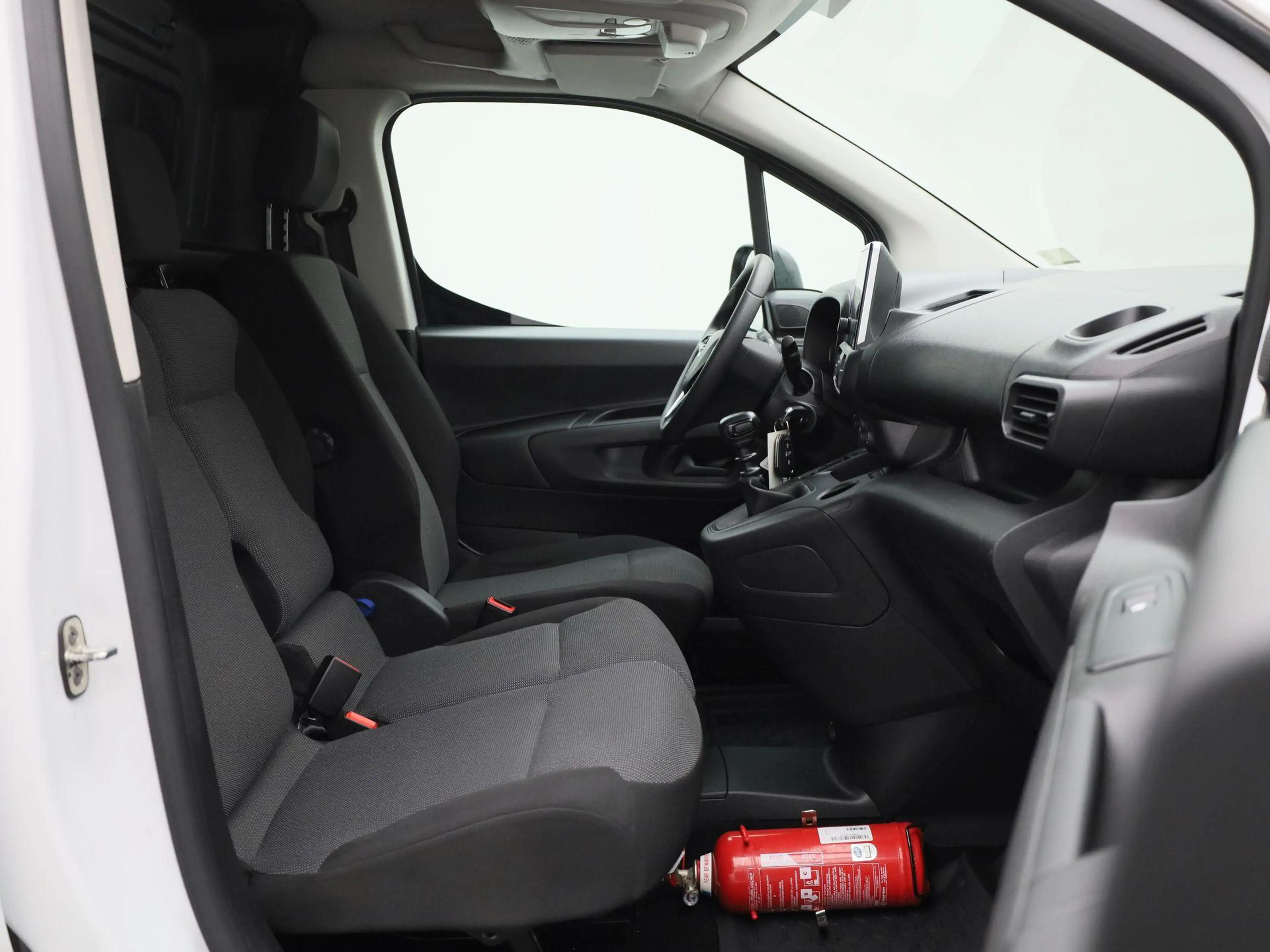 Opel Combo 1.5 Turbo 75kW Light L1H1 | PDC A | Android Auto | — photo 14