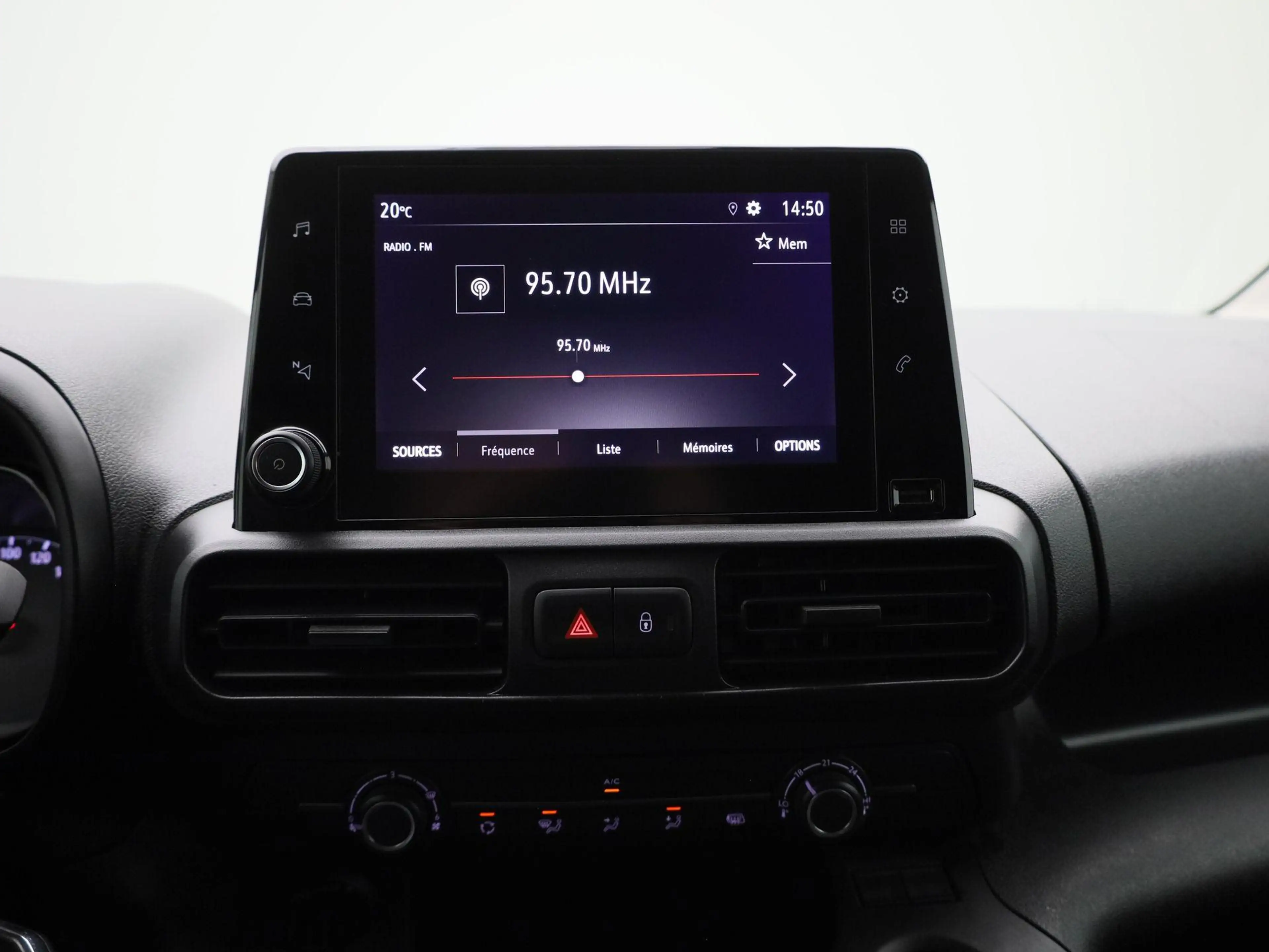 Opel Combo 1.5 Turbo 75kW Light L1H1 | PDC A | Android Auto | — photo 11
