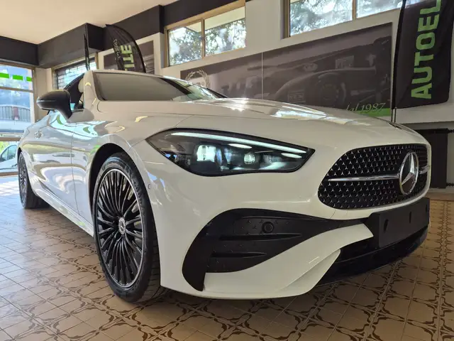 Mercedes-Benz CLE 200 Premium Plus AMG Line Distronic Burmester Led