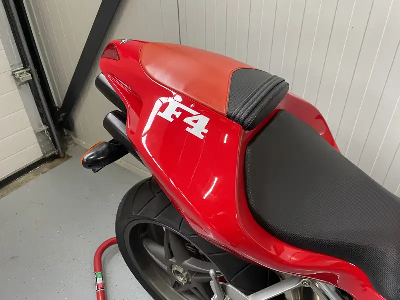 MV Agusta F4 750 - foto 7
