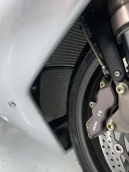 MV Agusta F4 750 - foto 8