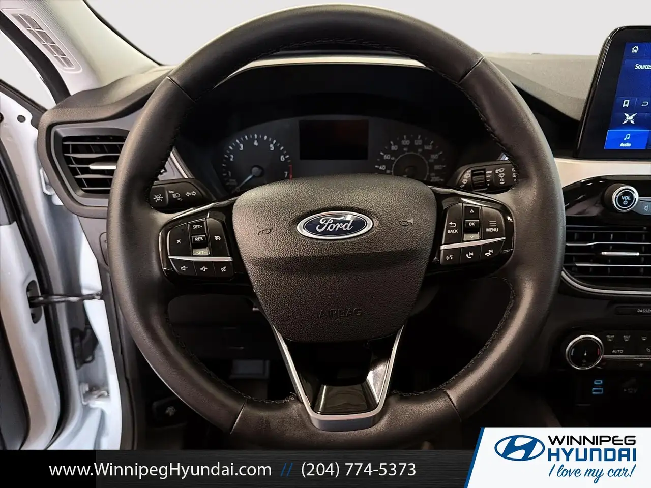 Ford Escape снимка Ford Escape