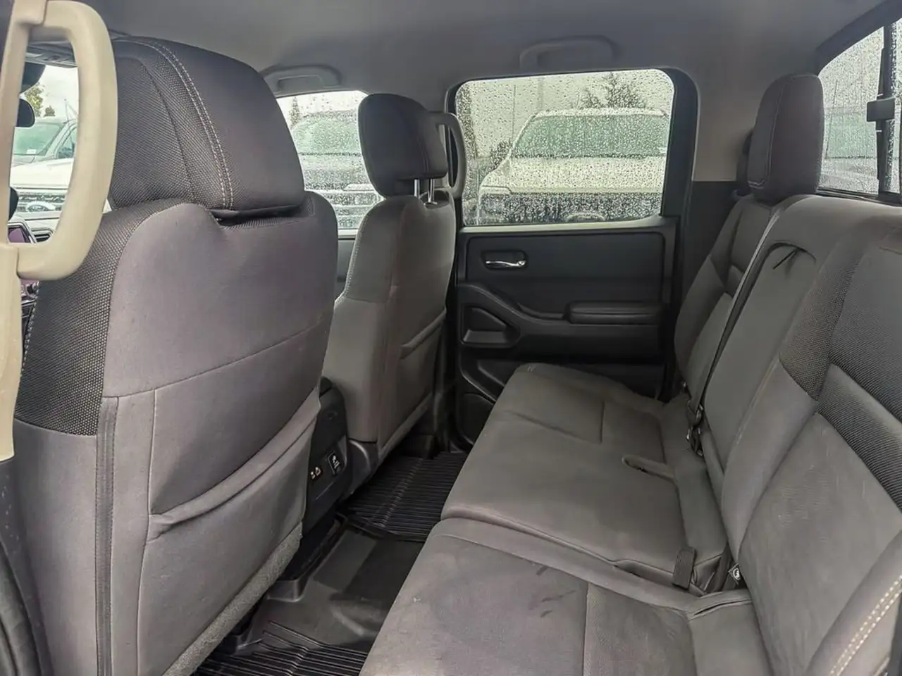 Nissan Frontier снимка Nissan Frontier