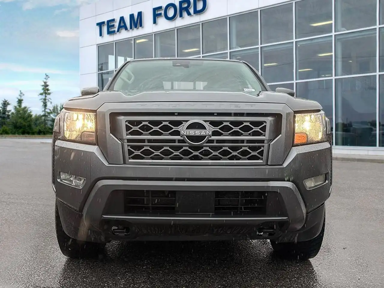 Nissan Frontier снимка Nissan Frontier