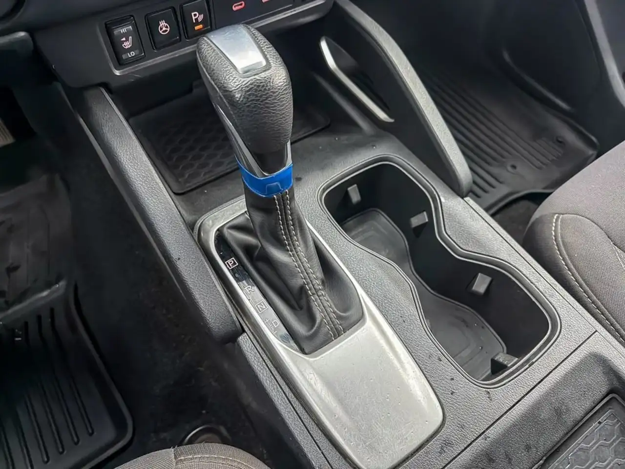 Nissan Frontier снимка Nissan Frontier