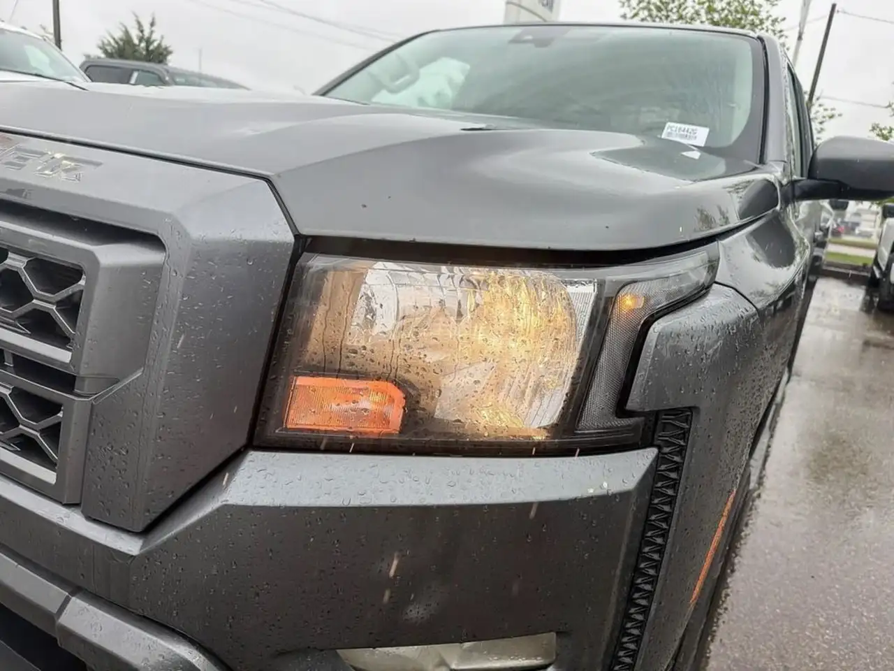 Nissan Frontier снимка Nissan Frontier