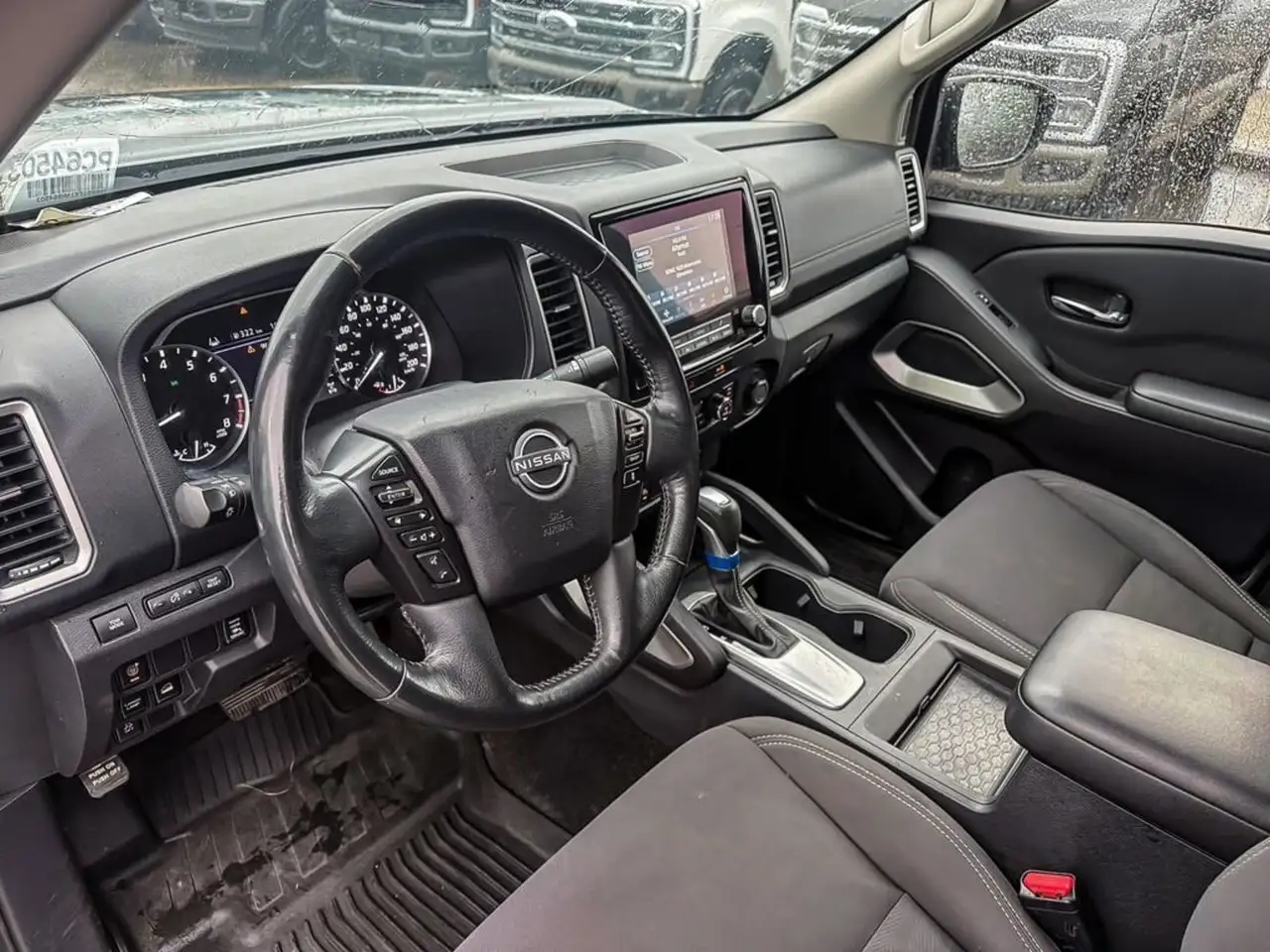 Nissan Frontier снимка Nissan Frontier