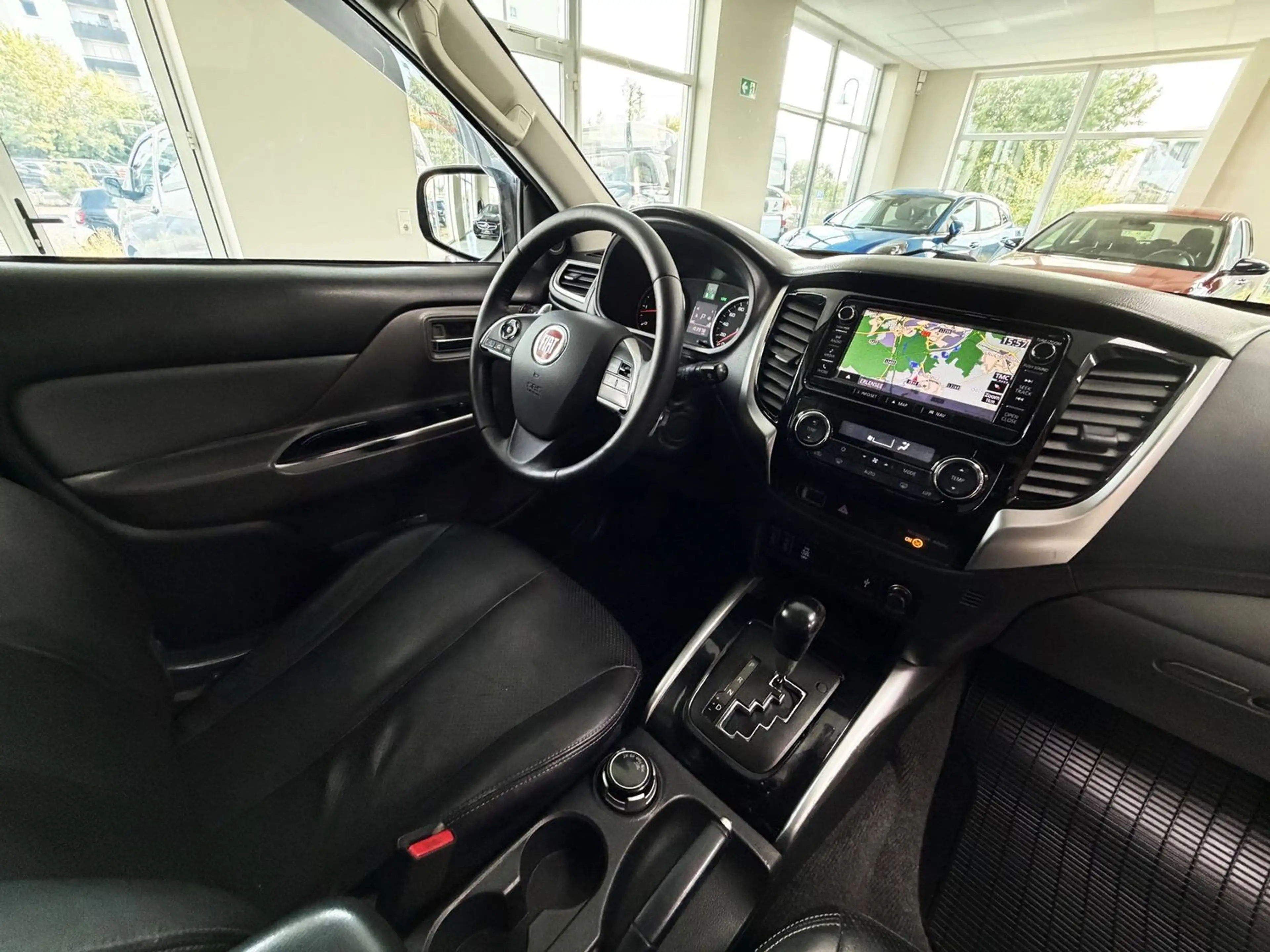 Fiat Fullback Double Cab LX Automatik/Navi/Leder/Kamera/AHK — photo 17