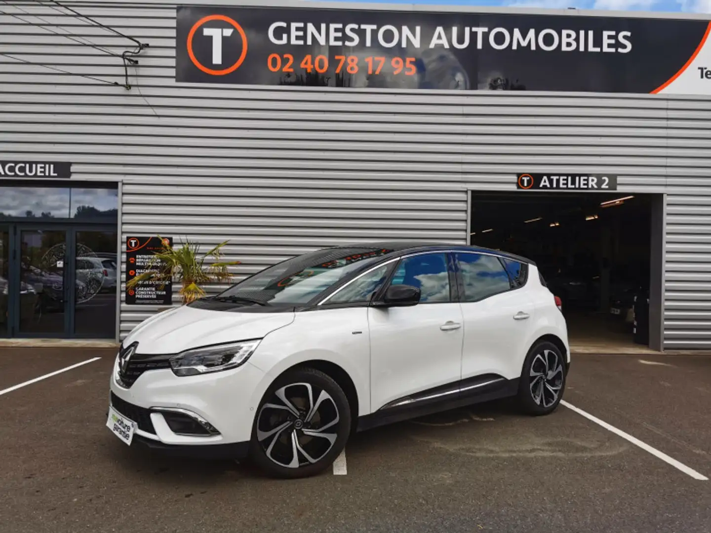 Renault Scenic 1.7 BLUE DCI 150CH BLACK EDITION EDC - 21 Biały - 1