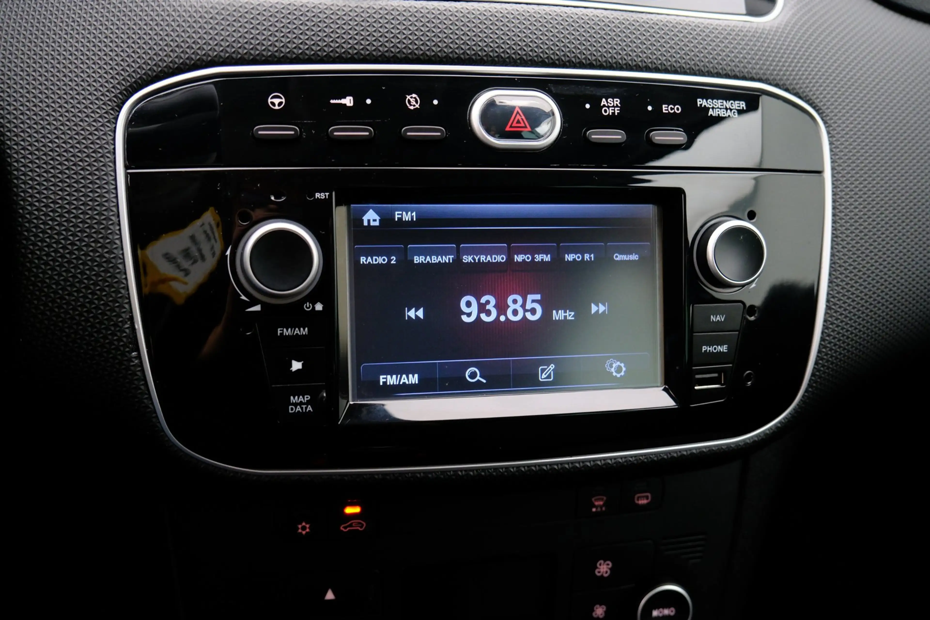 Fiat Punto Evo 0.9 TwinAir Sempre 5-drs Clima|LMV|Cruise — photo 14