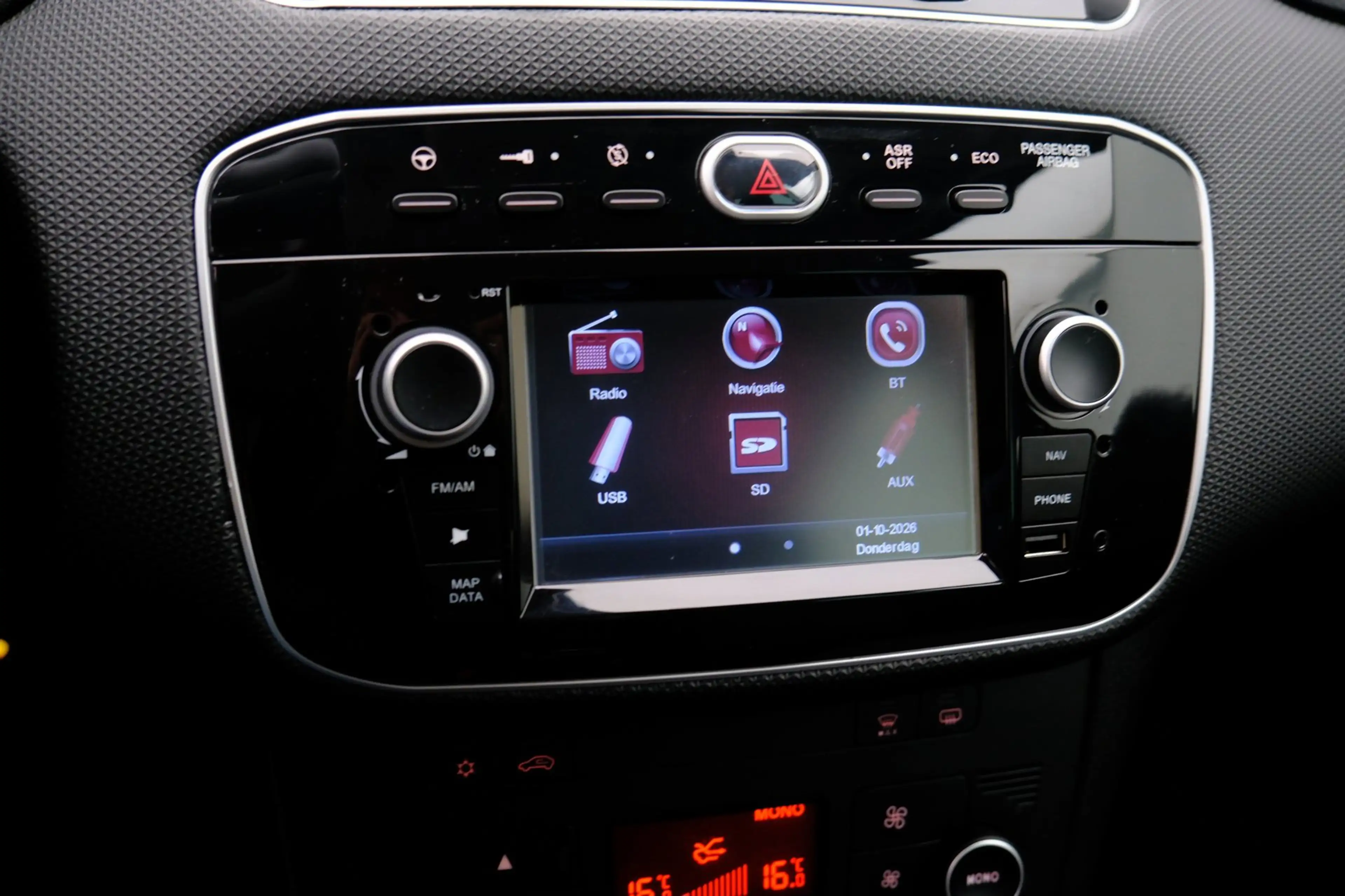 Fiat Punto Evo 0.9 TwinAir Sempre 5-drs Clima|LMV|Cruise — photo 15