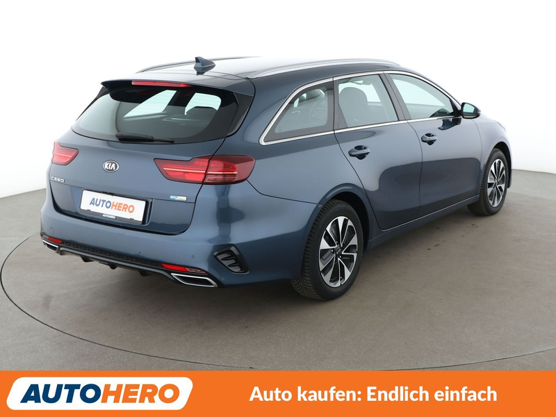 Kia Ceed / cee'd 1.6 Plug-in Hybrid Spirit Aut.*LED*TEMPO*PDC*SHZ* — photo 6