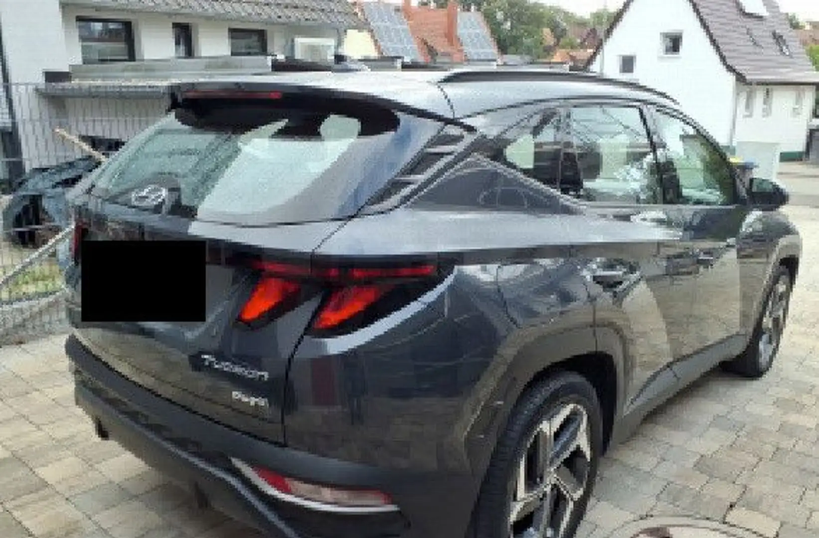 Hyundai TUCSON Hybrid 4WD LED/19"/KAMERA/DAB Schwarz - 2