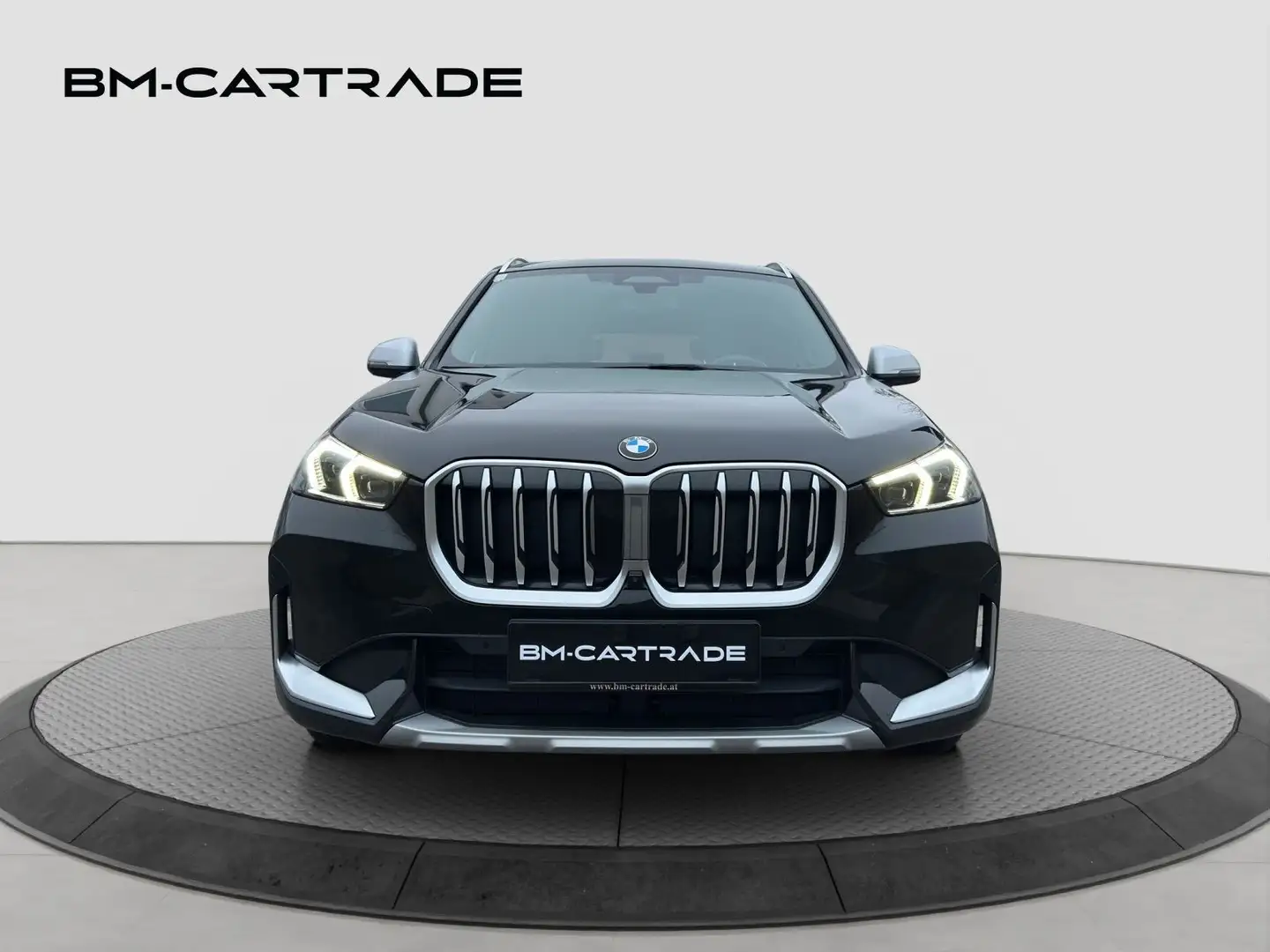 BMW X1 xDrive20d 48V Aut./Garantie/Memory/360°/VOLL Schwarz - 2