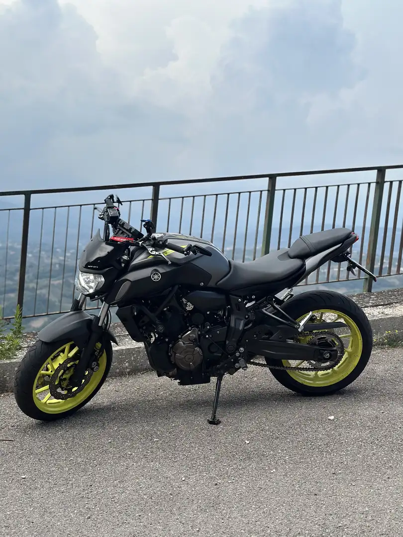 Yamaha MT-07 - 1