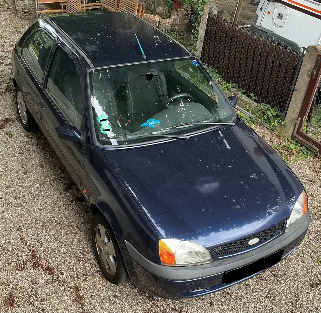 Ford Fiesta Fiesta 1.3 Ambiente Blau - 1