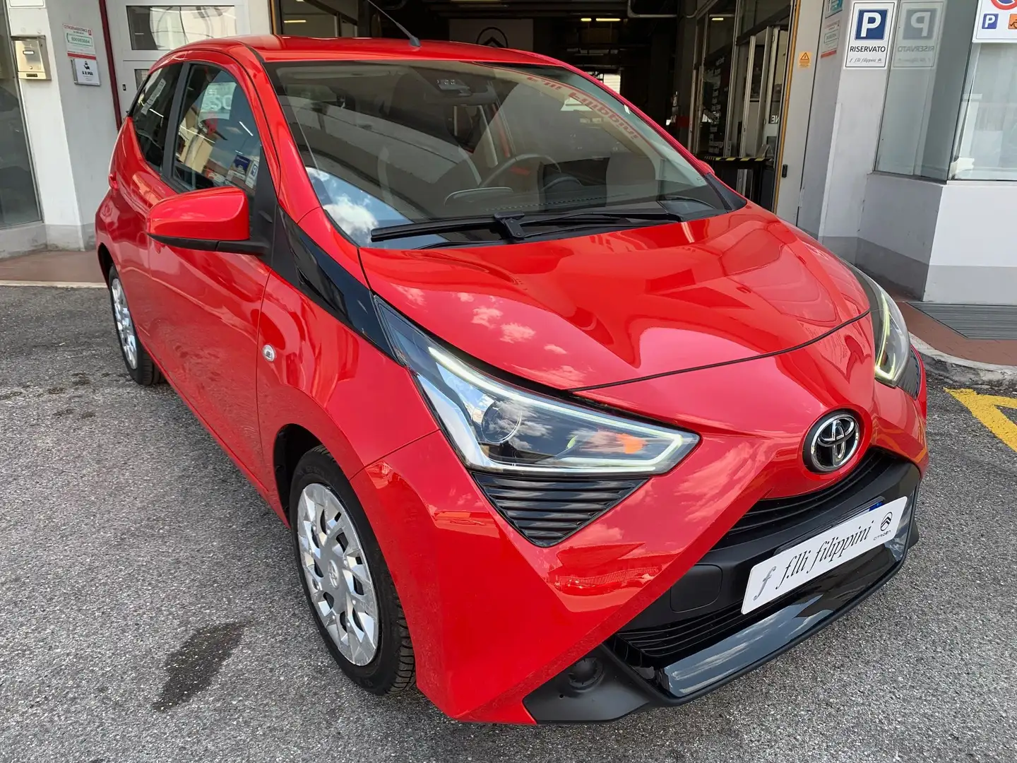 Toyota Aygo Aygo II 2018 5p 5p 1.0 connect 72cv Rosso - 2