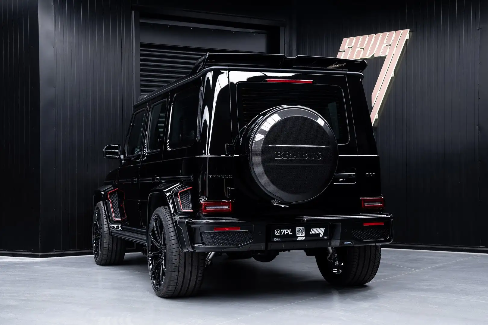 Mercedes-Benz G 63 AMG BRABUS G800 Production 2025 Carbon Pack I & III Schwarz - 2