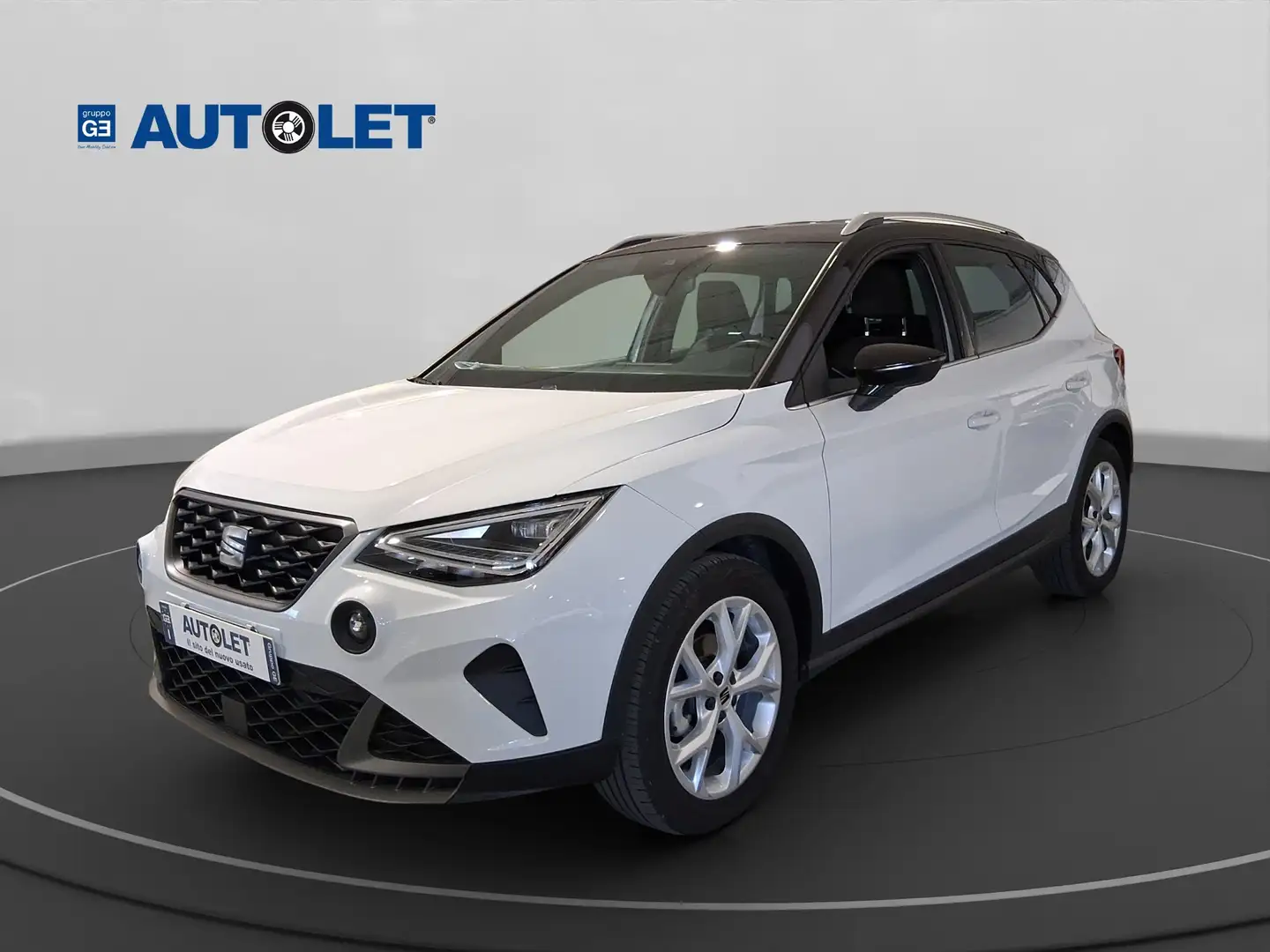SEAT Arona Arona 2022 1.0 ecotsi FR 95cv Blanc - 1