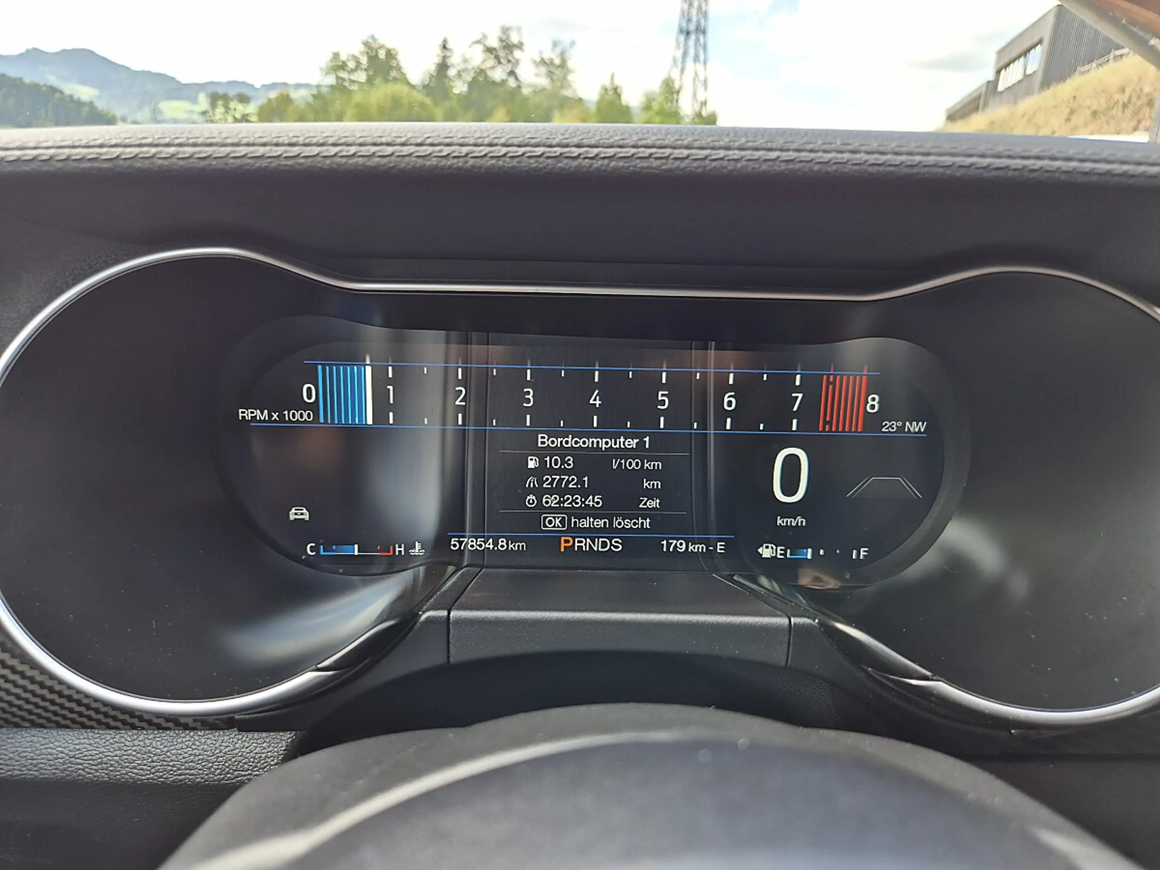Ford Mustang 5.0 Ti-VCT V8 GT — photo 14