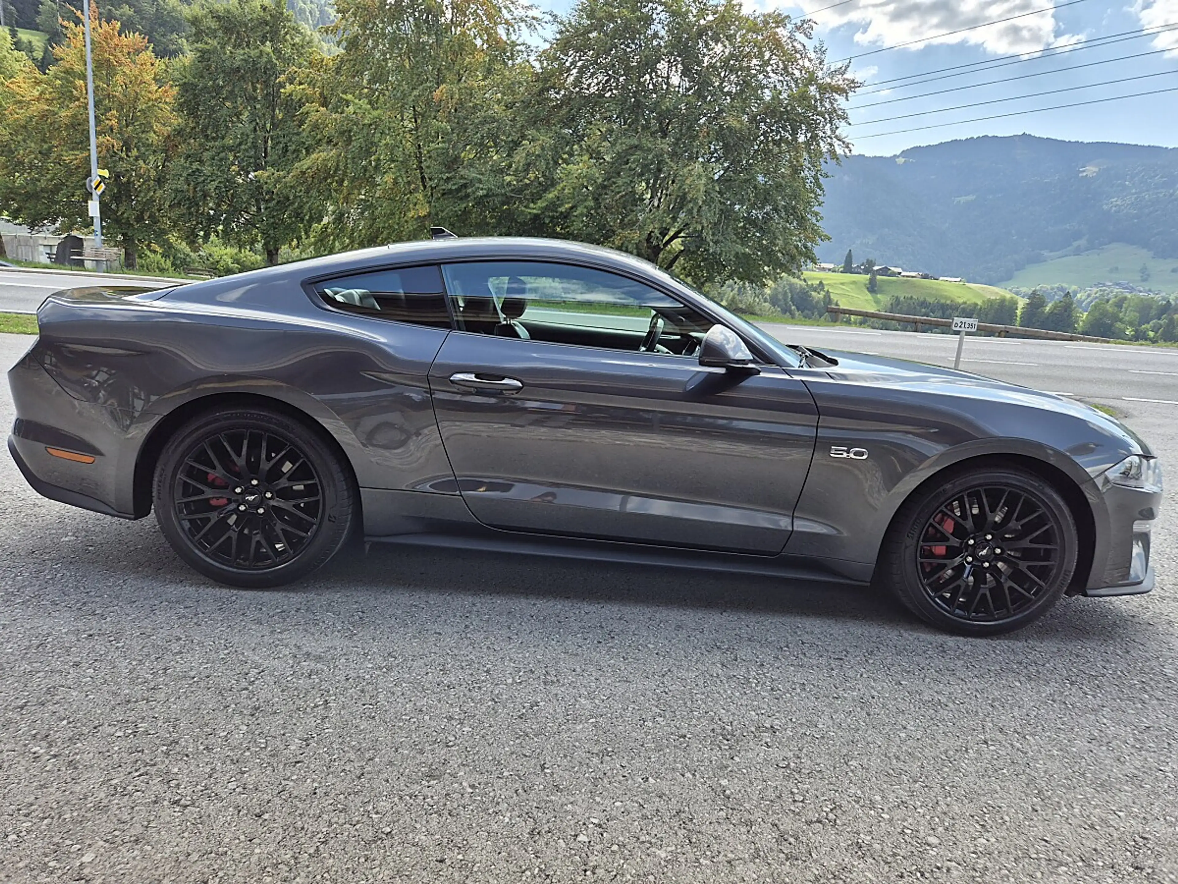 Ford Mustang 5.0 Ti-VCT V8 GT — photo 6