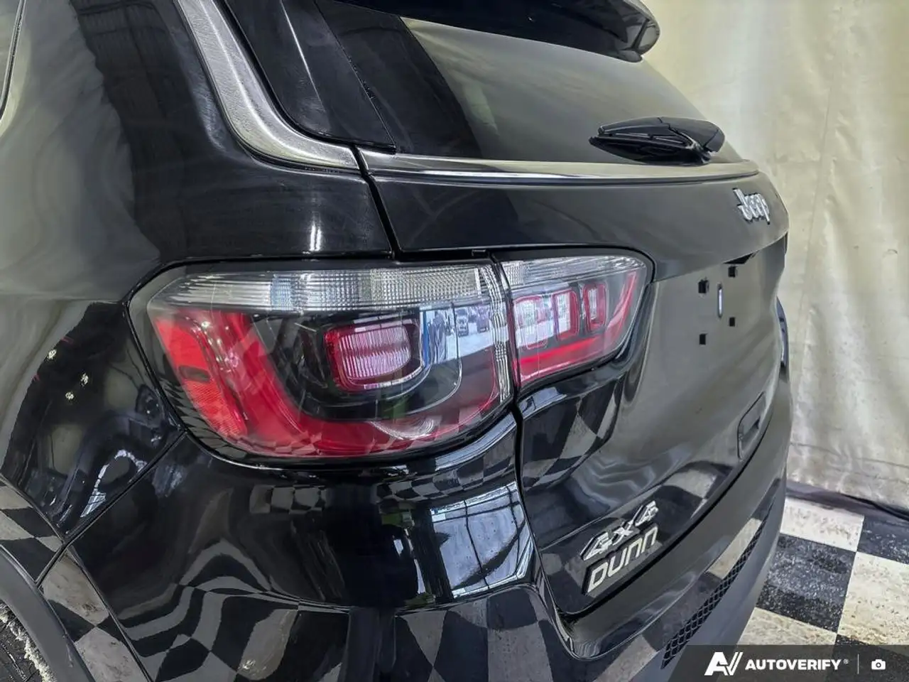 Jeep Compass снимка Jeep Compass