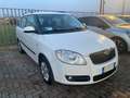 Skoda Fabia 1.4 tdi 70cv  *OK NEOPATENTATI* Weiß - thumbnail 2