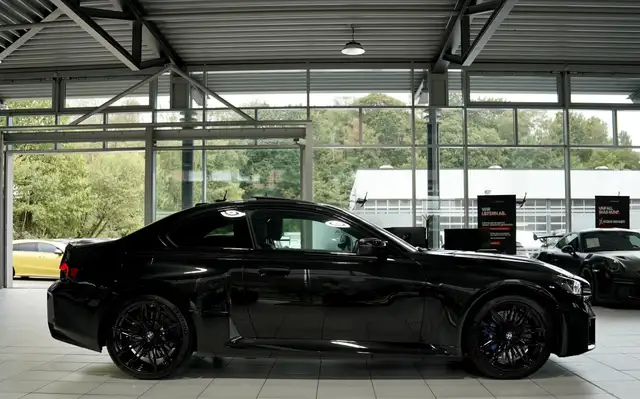 BMW M2 view 6