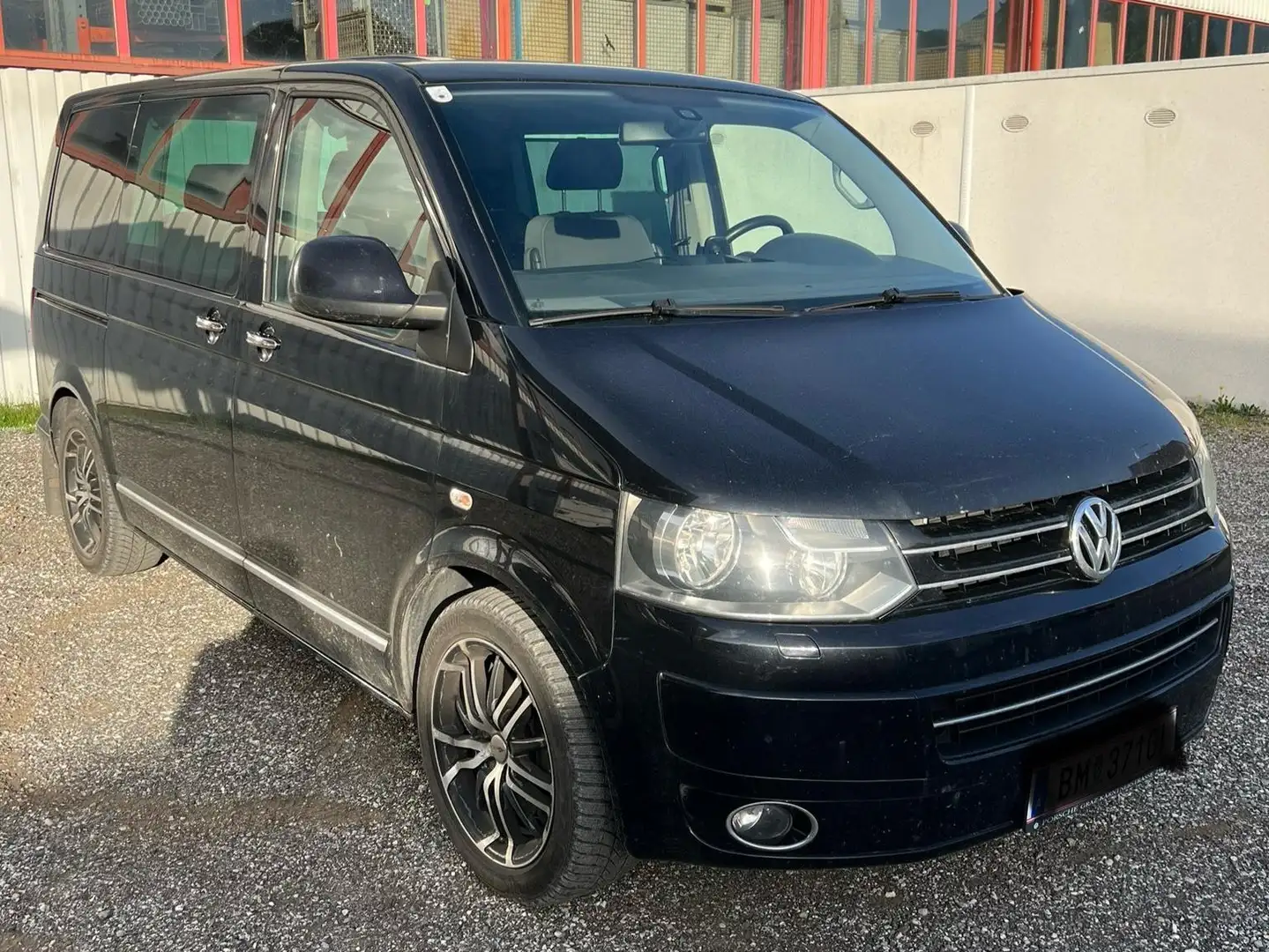 Volkswagen T5 Kombi Kombi 2,0 BiTDI 4motion DSG D-PF Schwarz - 2
