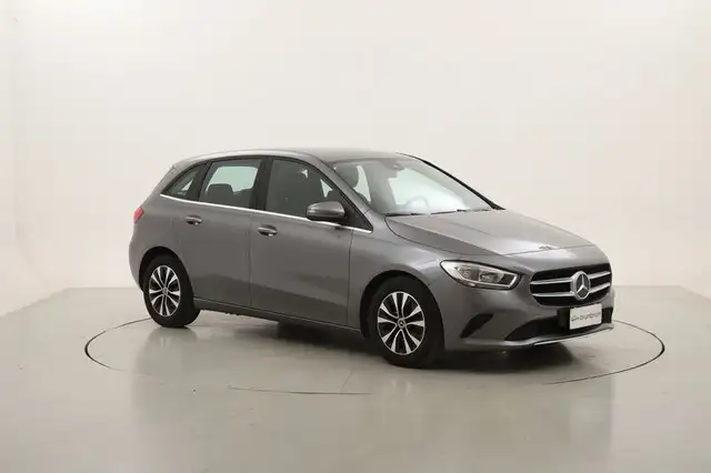 Mercedes-Benz B-Class view 7