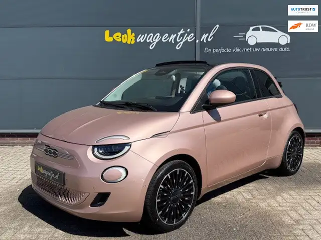 Fiat 500C E Icon 42 kWh Cabrio *p-sensor v+a *stoelv. *17"