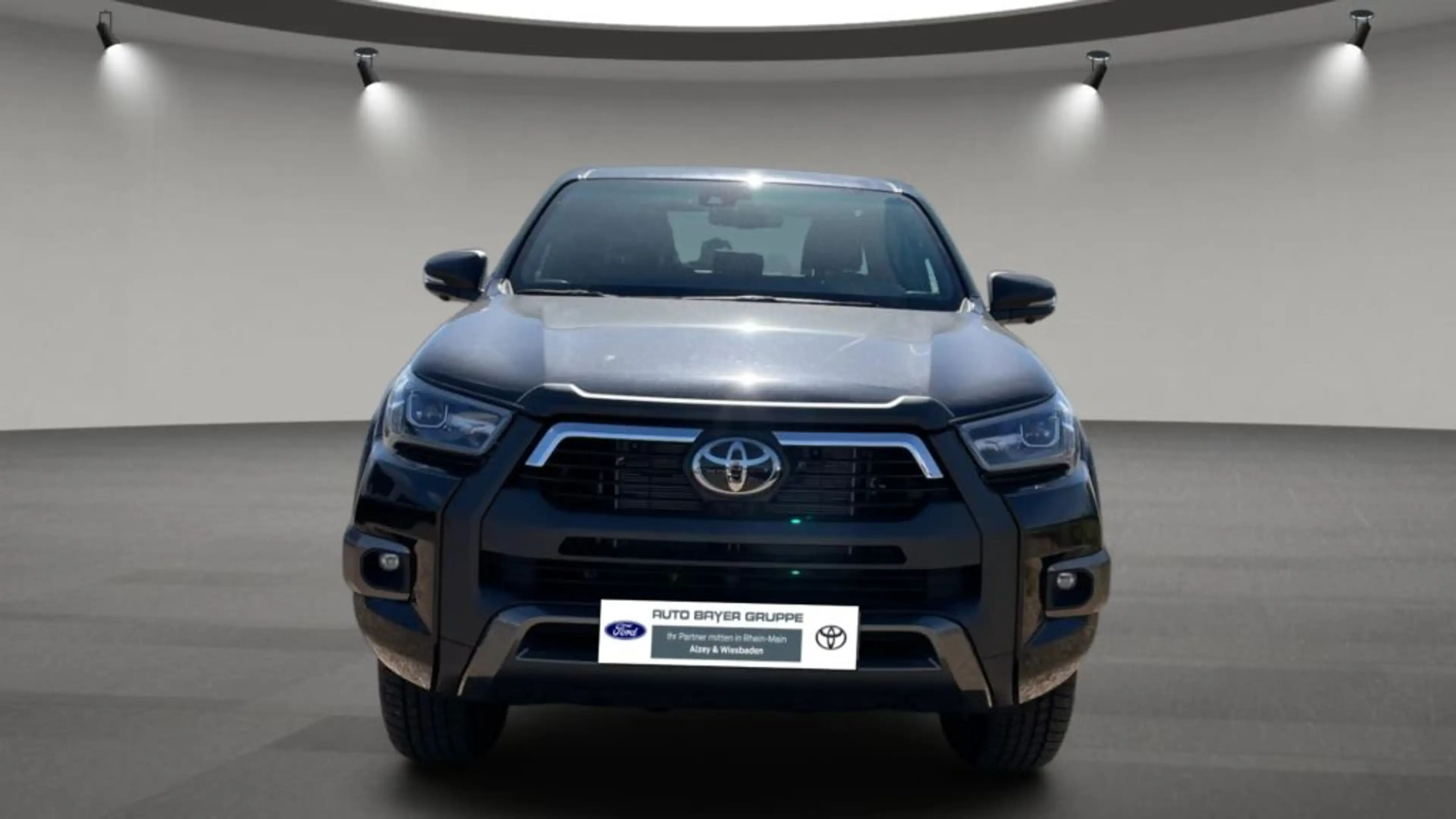 Toyota Hilux 4x4 Double Cab MHEV Autm. Invincible (AN1P) — photo 9