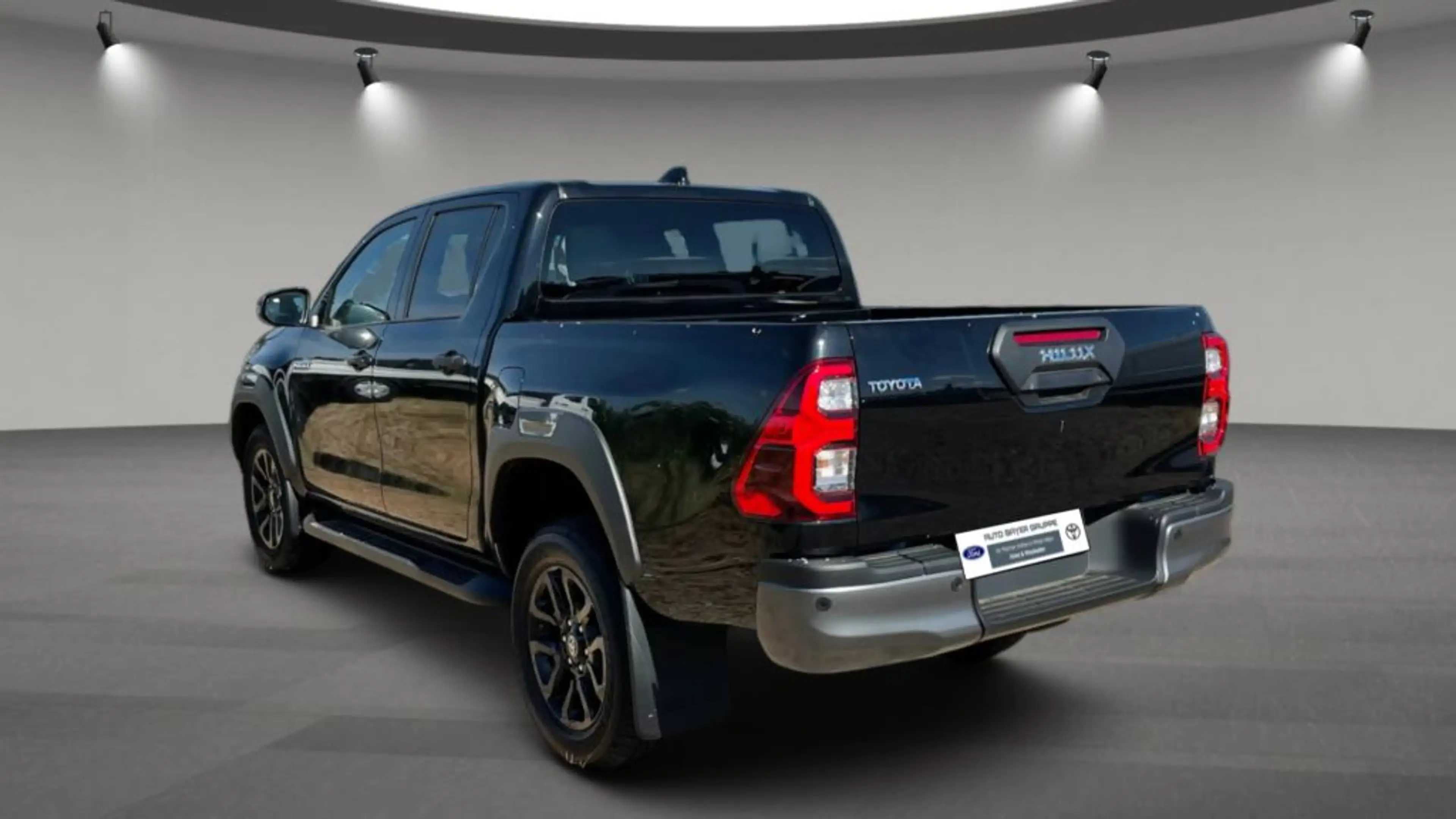Toyota Hilux 4x4 Double Cab MHEV Autm. Invincible (AN1P) — photo 6