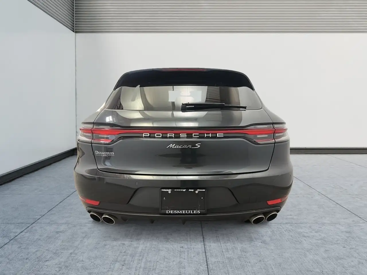 Porsche Macan снимка Porsche Macan