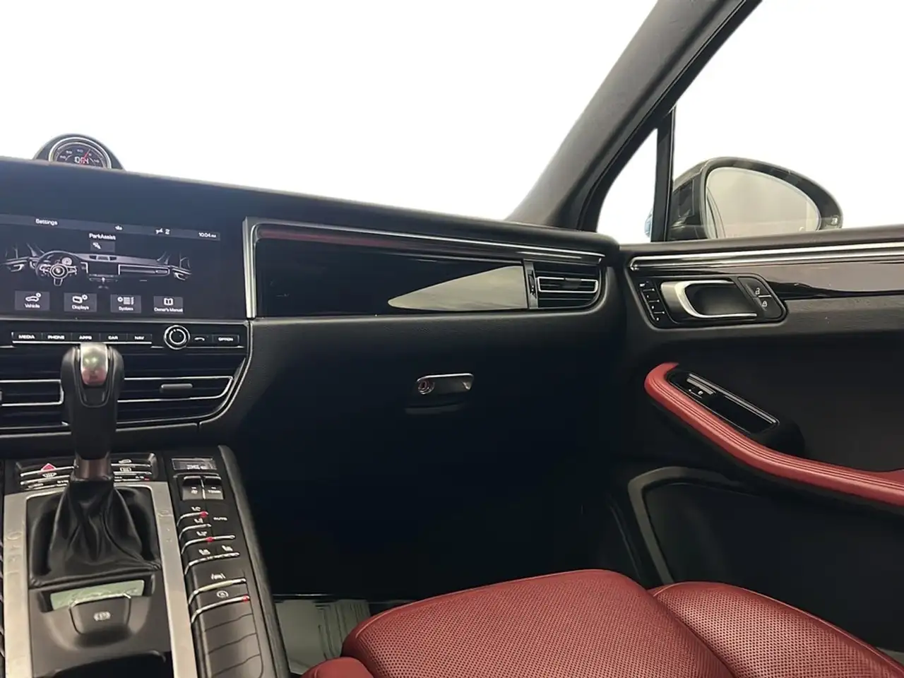 Porsche Macan снимка Porsche Macan