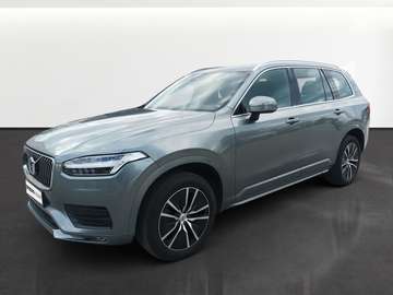 D5 Momentum 7pl. AWD 235 Aut.