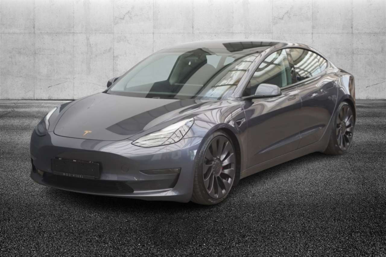 Tesla Model 3 Long Range Performance AWD