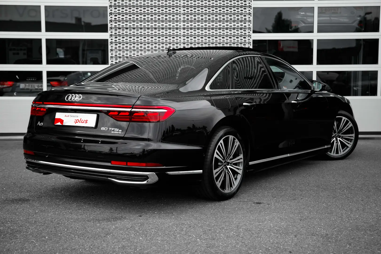 Audi A8 60 TFSI e quattro | Panoramadak | HUD | Digitale M Noir - 2